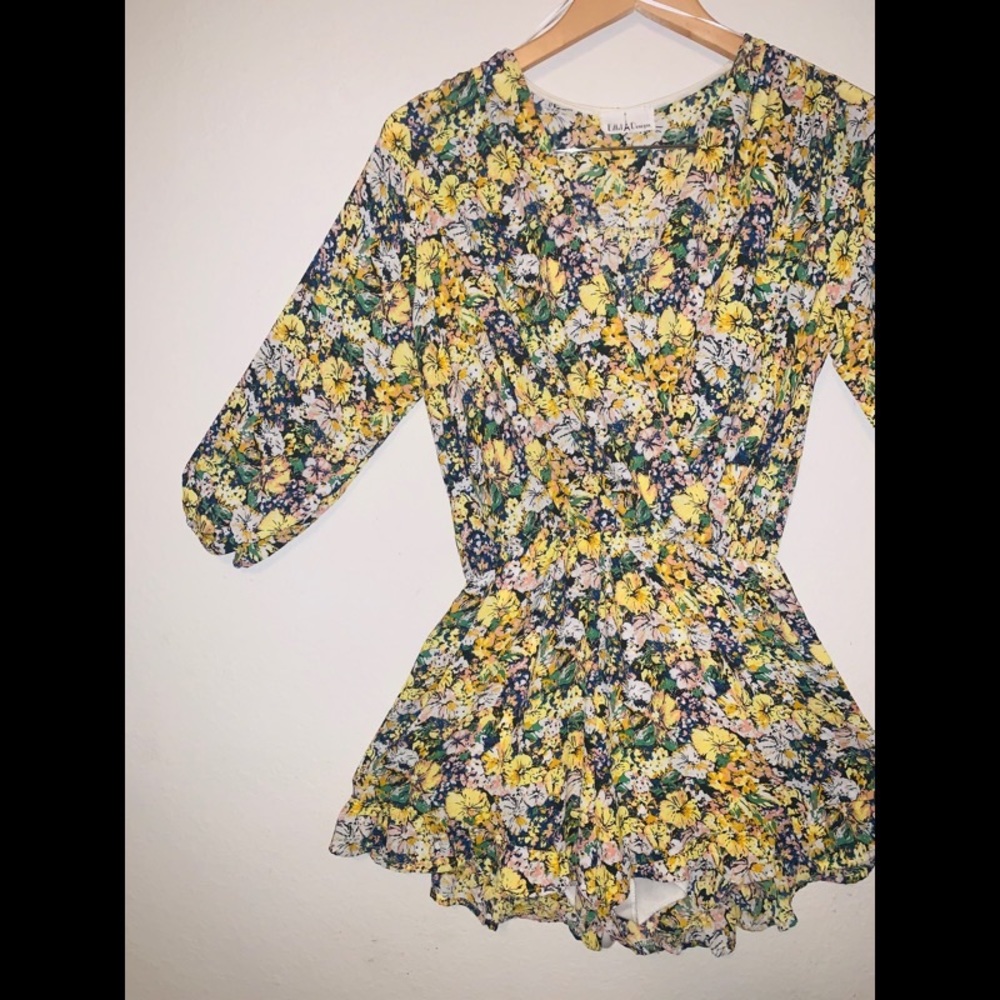 Eiffel Designs Yellow Floral Romper Size Medium